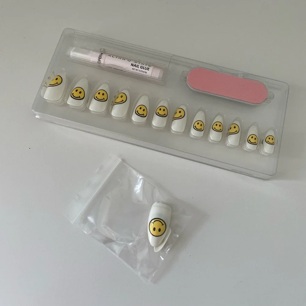 Altard State Smiley Face Nails
